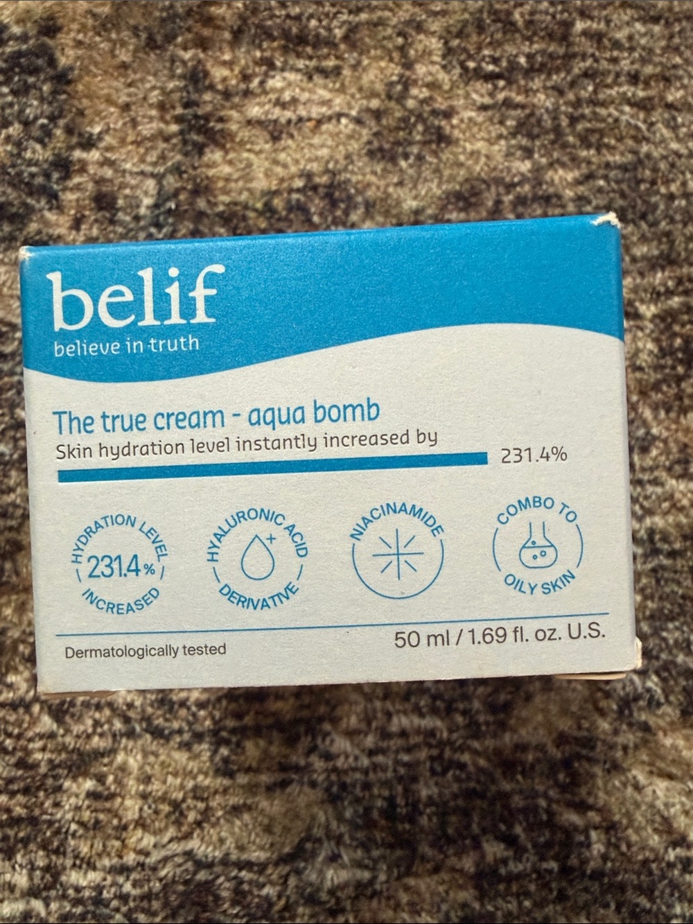 belif The True Cream - Aqua Bomb (Blue & White)